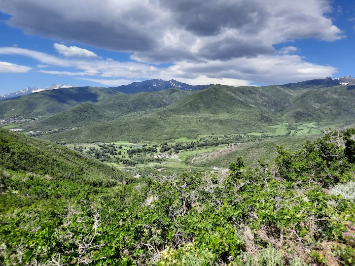 Dutch Hollow Trailhead